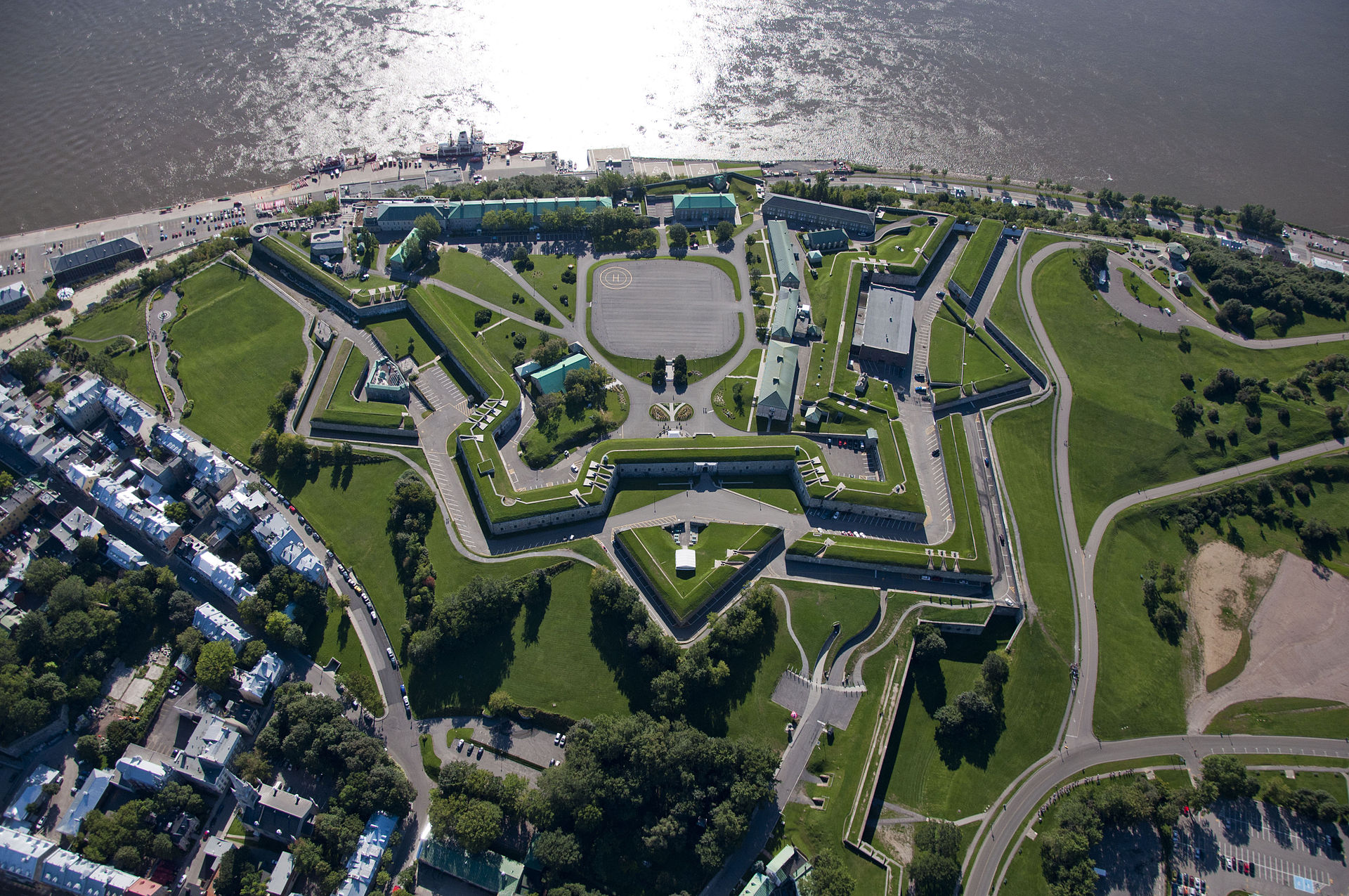 La_Citadelle_de_Québec,_vue_du_ciel